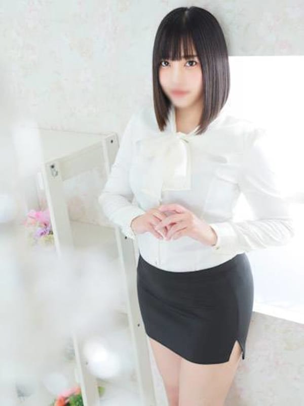 チヅル★スベスベな綺麗なお肌【完全未経験Ｅカップ】