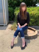 泉(いずみ)積極的なリップ恋人気分の受身|秘密の逢瀬… ○○妻(西条・東予・今治)でおすすめの女の子