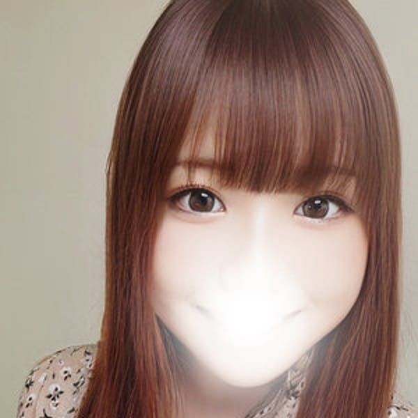 桃倉ゆりな